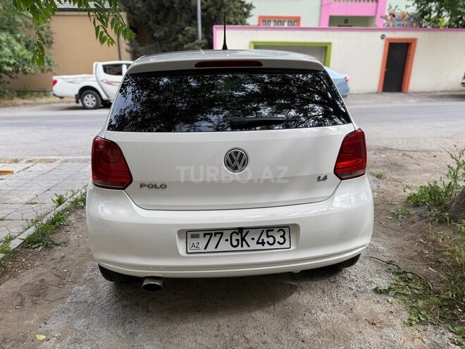 Volkswagen Polo 2011, 339,000 km - 1.4 l - Bakı