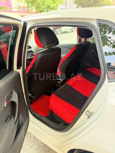 Volkswagen Polo 2011, 339,000 km - 1.4 l - Bakı