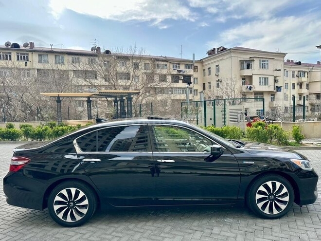 Honda Accord-5