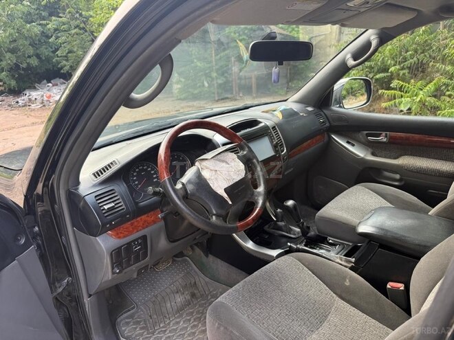 Toyota Land Cruiser Prado 2008, 220,000 km - 2.7 л - Bakı