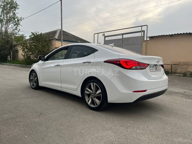 Hyundai Elantra 2015, 153,000 km - 1.8 l - Bakı