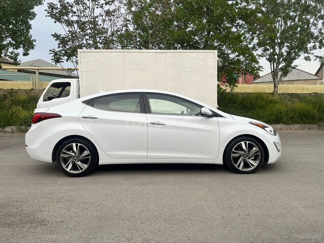 Hyundai Elantra 2015, 153,000 km - 1.8 l - Bakı