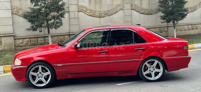 Mercedes C 240 1999, 195,410 km - 2.4 l - Bakı