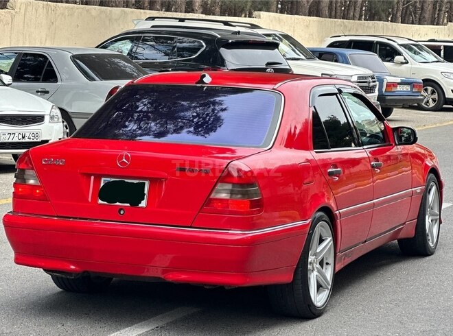 Mercedes C 240 1999, 195,410 km - 2.4 l - Bakı