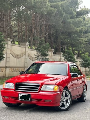 Mercedes C 240 1999, 195,410 km - 2.4 l - Bakı