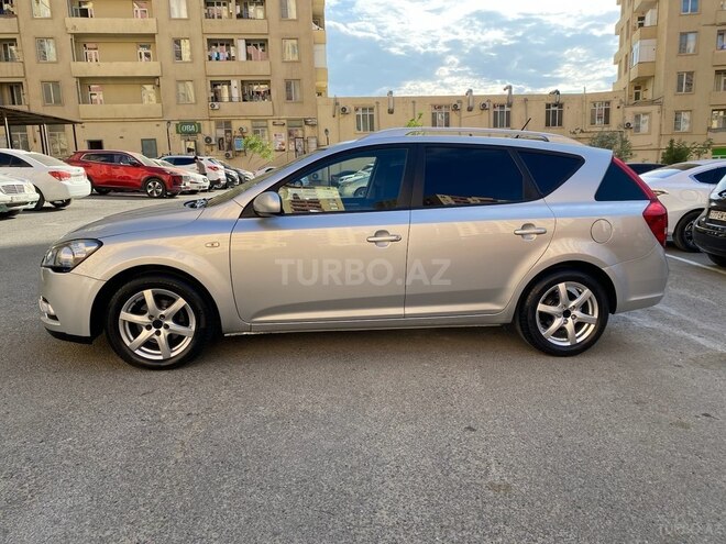 Kia  2010, 247,000 km - 1.6 l - Bakı