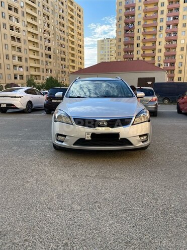 Kia  2010, 247,000 km - 1.6 l - Bakı