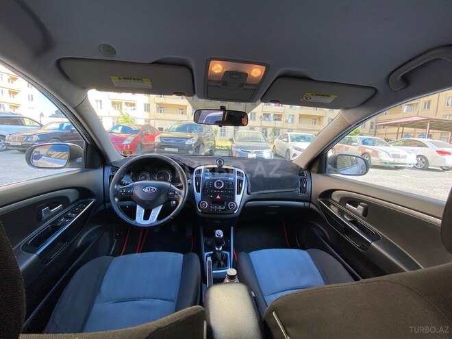 Kia  2010, 247,000 km - 1.6 l - Bakı