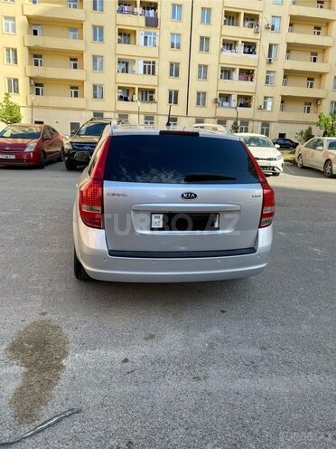 Kia  2010, 247,000 km - 1.6 l - Bakı