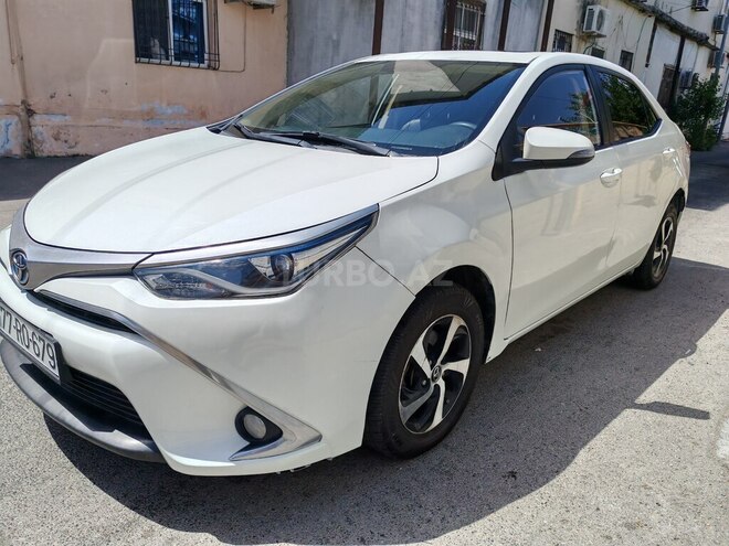 Toyota Corolla 2018, 46,000 km - 1.8 l - Bakı