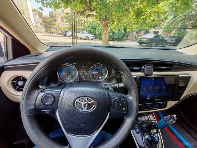 Toyota Corolla 2018, 46,000 km - 1.8 l - Bakı