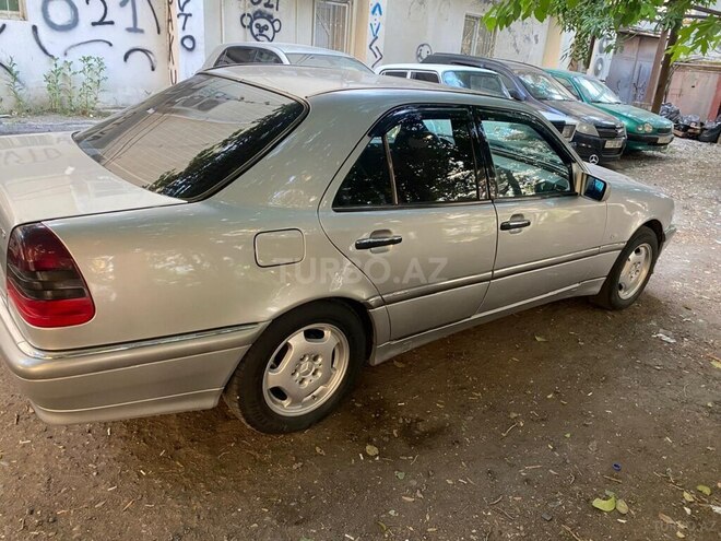 Mercedes C 200 1998, 300,000 km - 2.0 l - Bakı