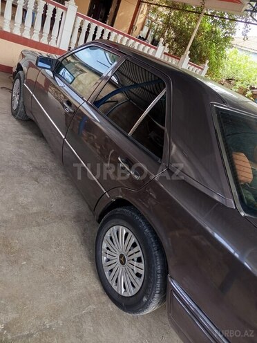 Mercedes C 250 1991, 500,000 km - 2.5 л - İmişli