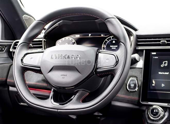 Lynk & Co 05-16