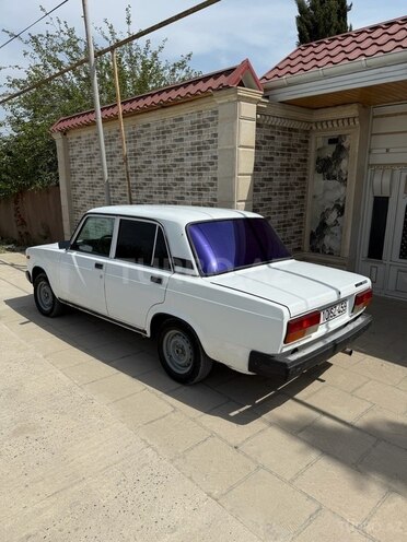 LADA (VAZ) 2107 2004, 95,000 km - 1.6 л - Salyan