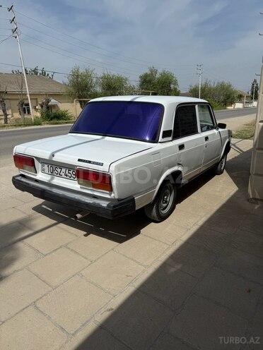 LADA (VAZ) 2107 2004, 95,000 km - 1.6 л - Salyan