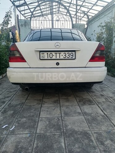 Mercedes C 220 d 1994, 222,222 km - 2.2 l - Bakı