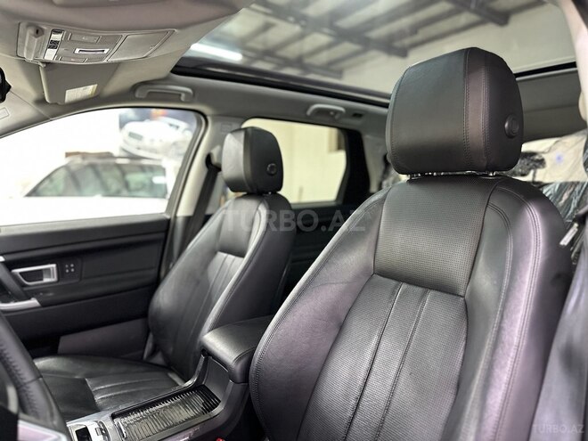 Land Rover Discovery Sport-12