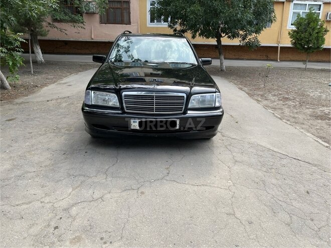 Mercedes C 200 1999, 467,000 km - 2.0 л - Sumqayıt