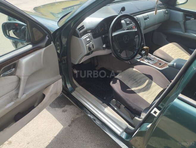 Mercedes E 230 1997, 542,340 km - 2.3 l - Bakı
