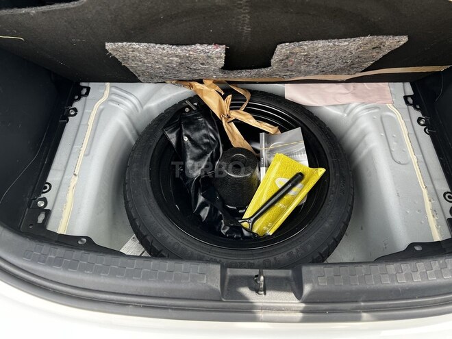Toyota Aqua 2019, 115,000 km - 1.5 l - Bakı