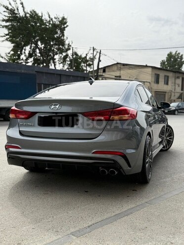 Hyundai Elantra 2016, 100,650 km - 1.6 l - Bakı