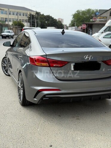 Hyundai Elantra 2016, 100,650 km - 1.6 l - Bakı