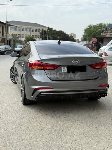 Hyundai Elantra 2016, 100,650 km - 1.6 l - Bakı
