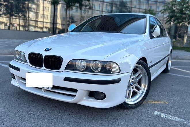 BMW 530 2000, 299,000 km - 3.0 l - Bakı