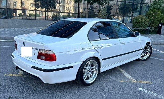 BMW 530 2000, 299,000 km - 3.0 l - Bakı
