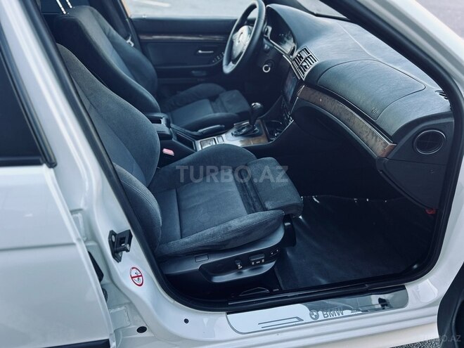 BMW 530 2000, 299,000 km - 3.0 l - Bakı