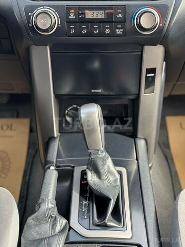 Toyota Land Cruiser Prado 2010, 106,000 km - 2.7 л - Gəncə