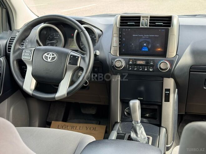 Toyota Land Cruiser Prado 2010, 106,000 km - 2.7 л - Gəncə