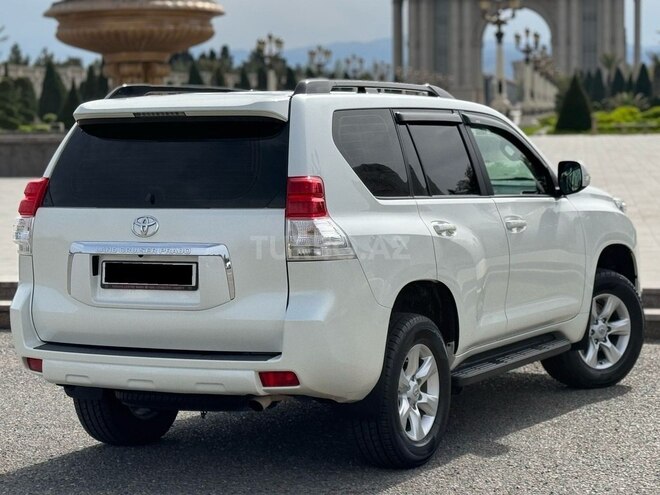 Toyota Land Cruiser Prado 2010, 106,000 km - 2.7 л - Gəncə