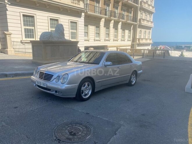 Mercedes E 270 2000, 430,000 km - 2.7 l - Bakı