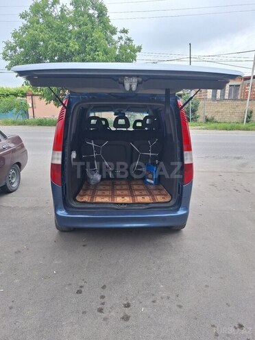 Mercedes Vaneo 2003, 350,000 km - 1.6 l - Quba