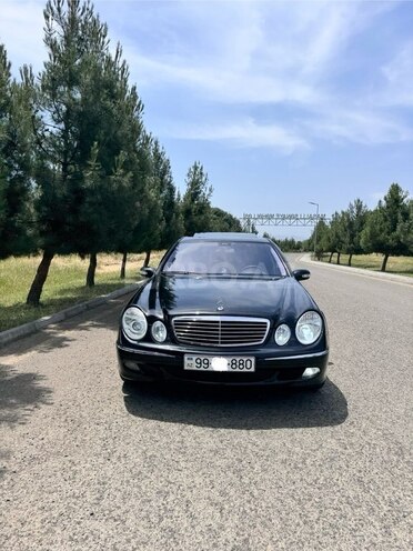 Mercedes E 220 d 2004, 385,000 km - 2.2 l - Masallı