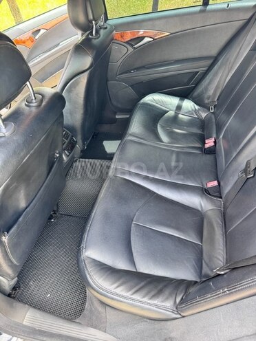 Mercedes E 220 d 2004, 385,000 km - 2.2 l - Masallı