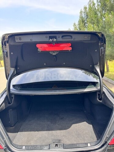 Mercedes E 220 d 2004, 385,000 km - 2.2 l - Masallı