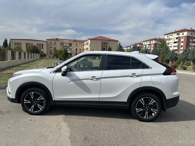 Mitsubishi Eclipse Cross 2022, 52,000 km - 2.0 л - Bərdə