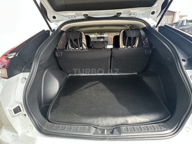 Mitsubishi Eclipse Cross 2022, 52,000 km - 2.0 л - Bərdə