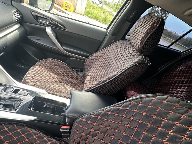 Mitsubishi Eclipse Cross 2022, 52,000 km - 2.0 л - Bərdə