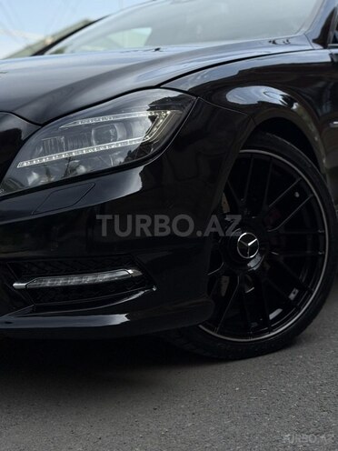 Mercedes CLS 350 2011, 209,000 km - 3.5 l - Yevlax