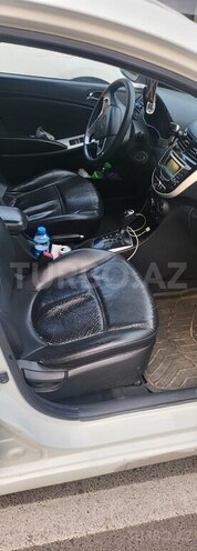 Hyundai Accent 2011, 250,871 km - 1.6 l - Bakı