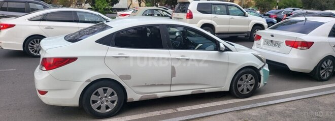 Hyundai Accent 2011, 250,871 km - 1.6 l - Bakı