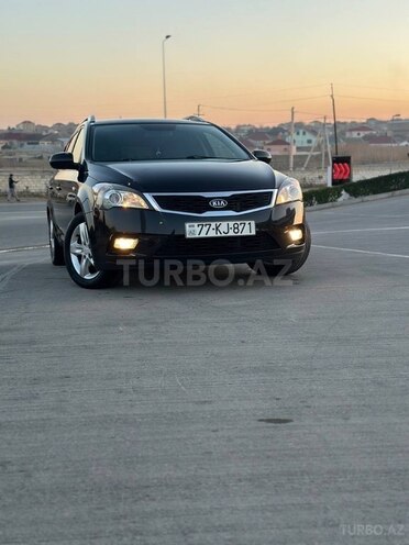 Kia Ceed 2010, 186,000 km - 1.6 л - Bakı