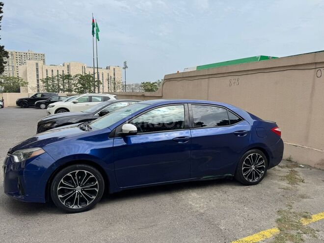 Toyota Corolla 2016, 200,307 km - 1.8 l - Bakı