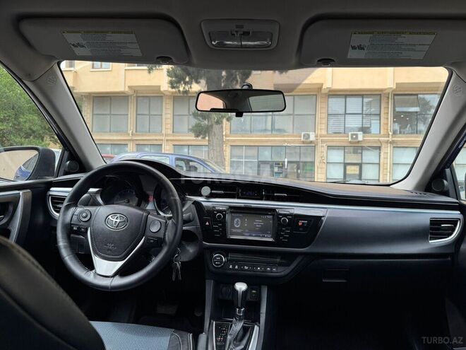 Toyota Corolla 2016, 200,307 km - 1.8 l - Bakı