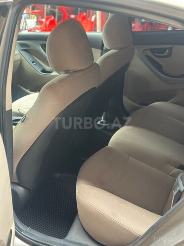 Hyundai Elantra 2016, 168,981 km - 1.8 l - Bakı