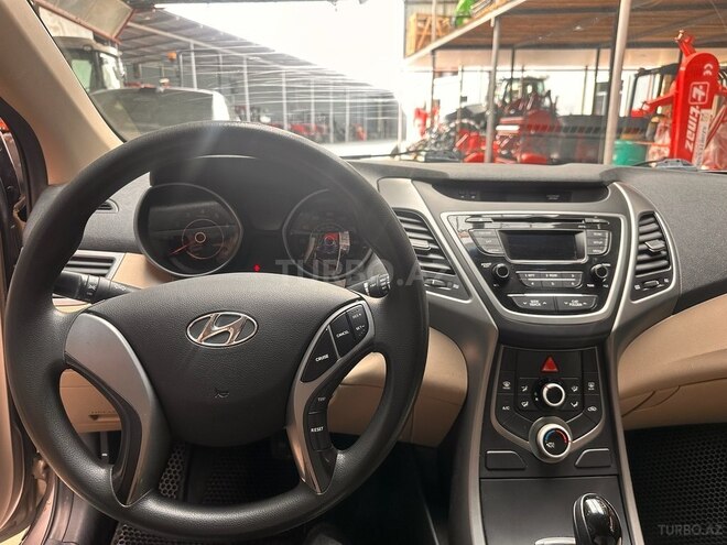 Hyundai Elantra 2016, 168,981 km - 1.8 l - Bakı